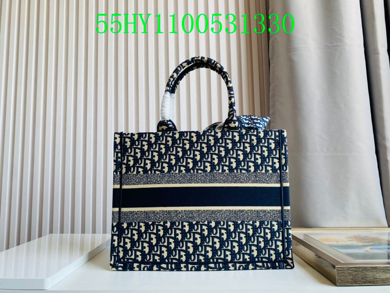 Christian Dior Luxury Bag - The Tote   251