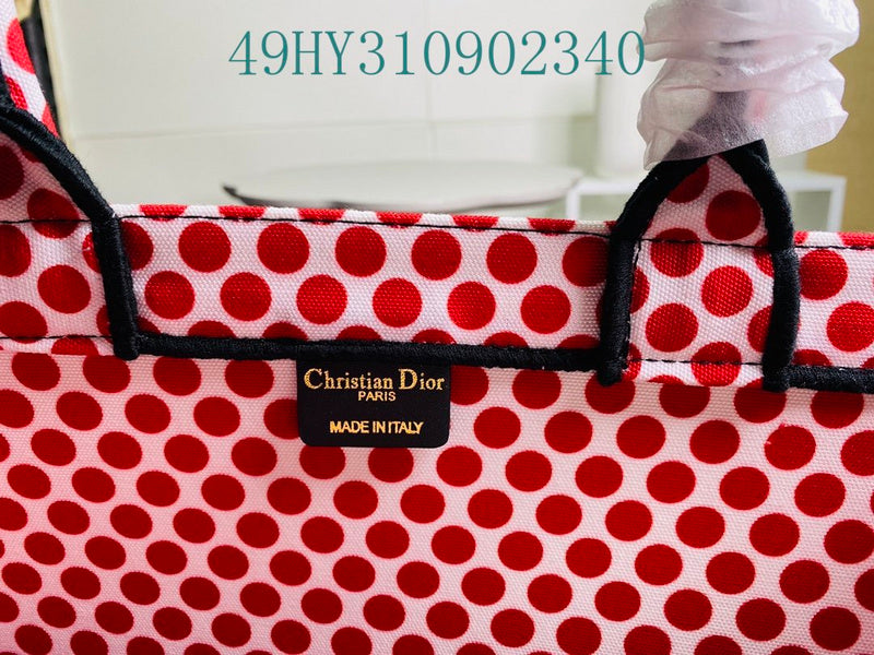 Christian Dior Luxury - The Tote   358