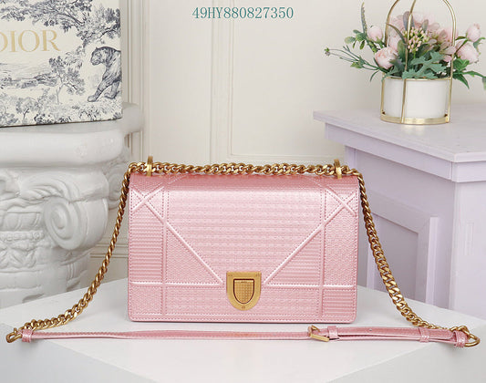 Christian Dior Luxury - The Tote   648