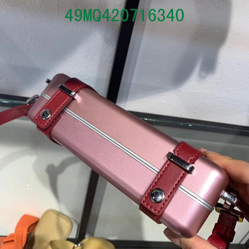 Christian Dior Luxury - The Tote   689