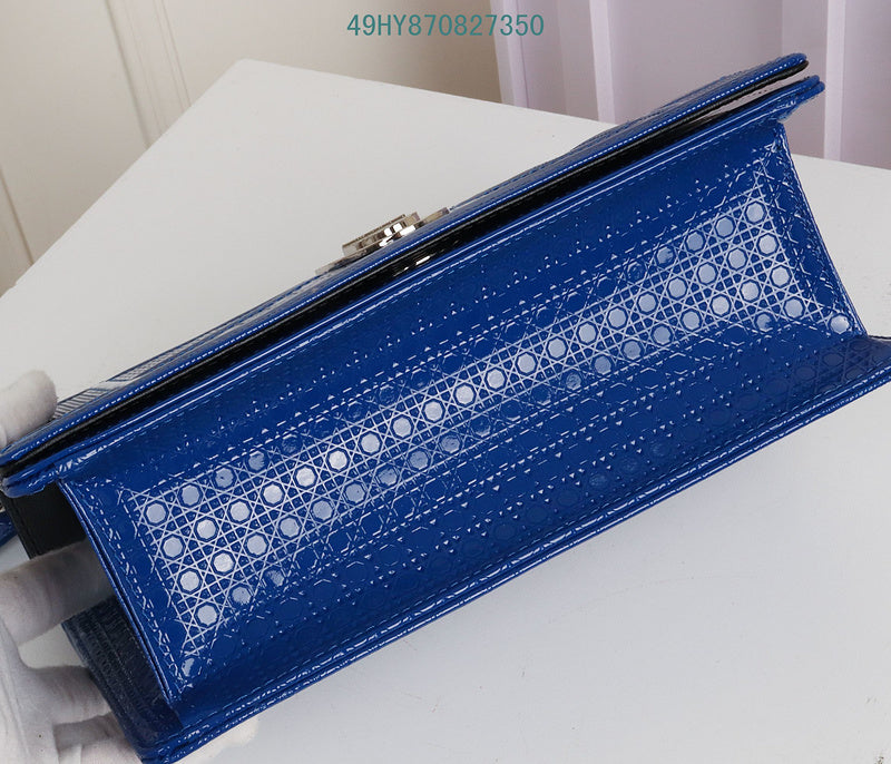 Christian Dior Luxury - The Tote   642