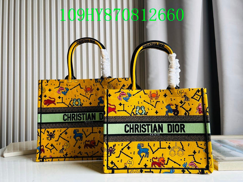Christian Dior Luxury Bag - The Tote   278