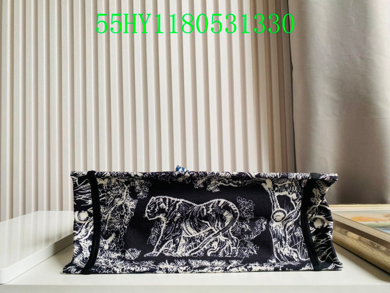 Christian Dior Luxury Bag - The Tote   246