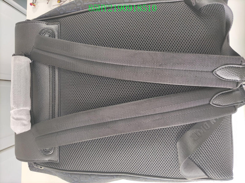 Christian Dior Luxury - The Tote   712