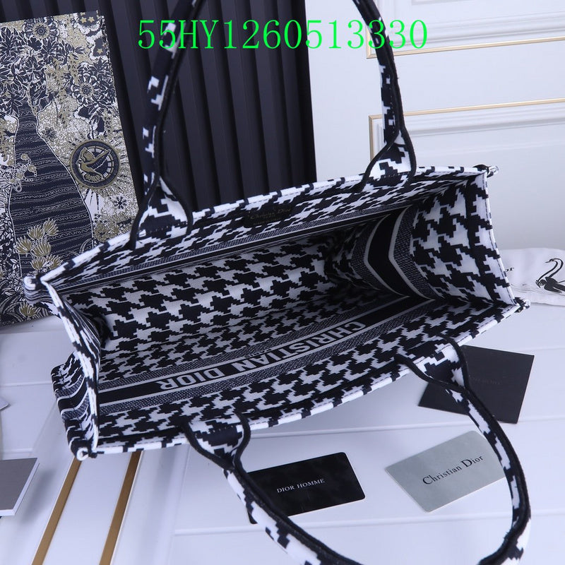 Christian Dior Luxury Bag - The Tote   202