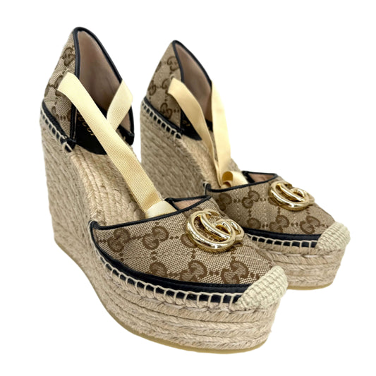 Gucci GG Marmont Monogram Matelassé Espadrille Wedges – Beige, Ebony &amp; Sand Storm (Size 36)