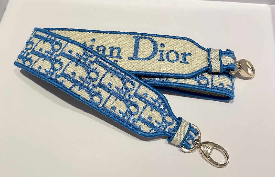 Christian Dior Medium Lady D Lite Bag