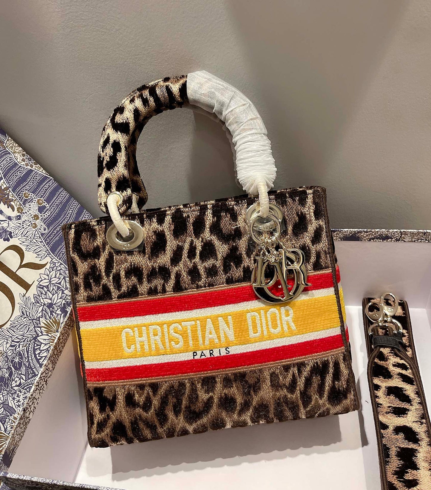 Christian Dior Medium Lady D Lite Bag