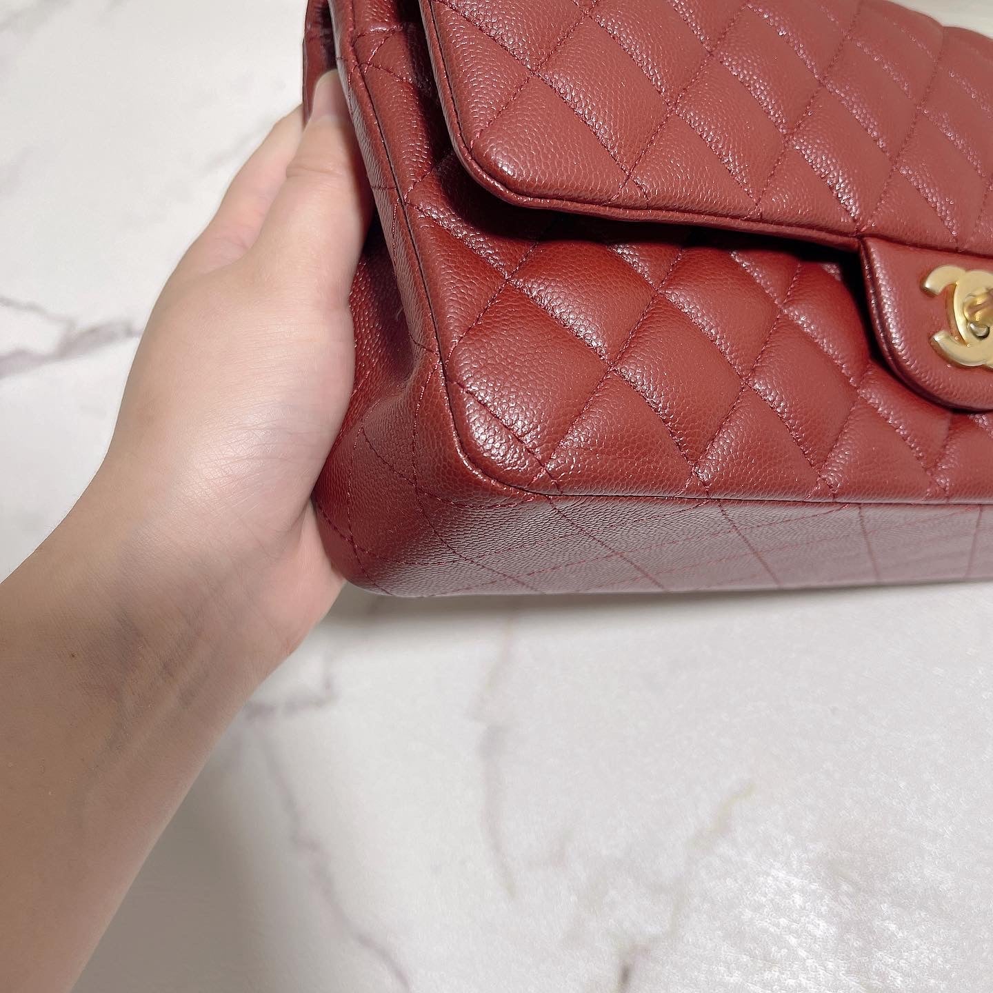 Chanel Medium Classic Quilted Flap Iridescent Burgundy Caviar Aged Gold Hardware 18C