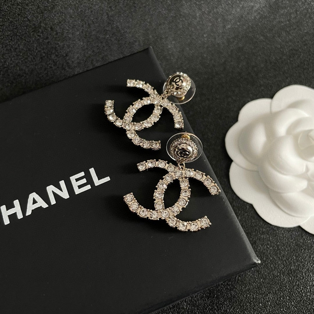 VINTAGE DOUBLE C STUD EARRINGS IN GOLD METAL FULLY EMBELLISHED CRYSTALS