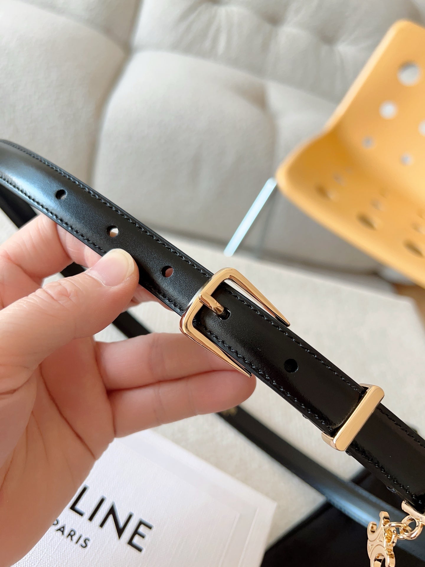 CL BELT 18MM IN BLACK TAURILLON GLOSSY CALFSKIN GOLD BUCKLE