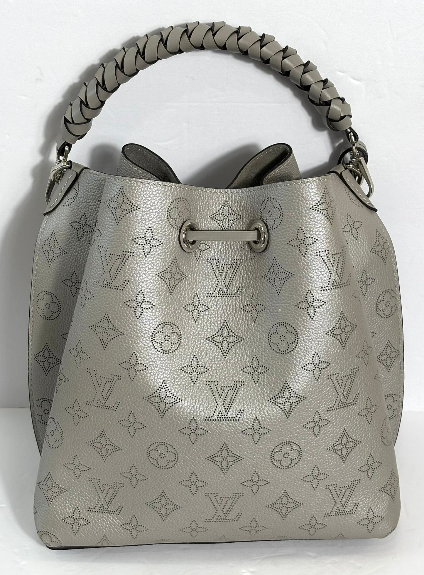 LOUIS VUITTON MURIA BUCKET BAG