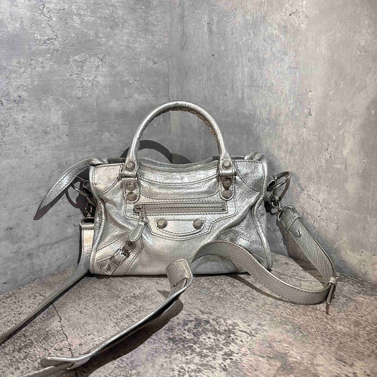 🛍️Preloved Balenciaga city mini bag silver color